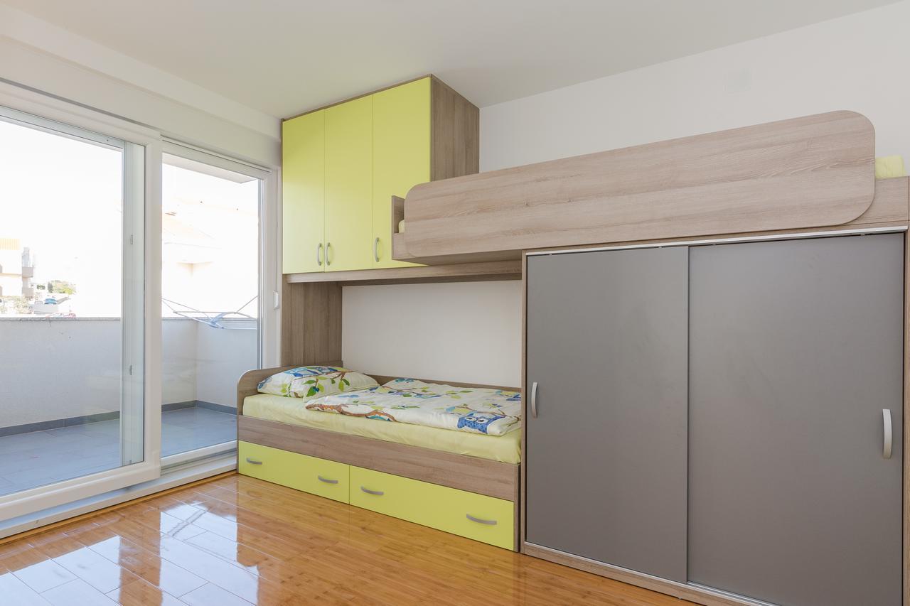 דירות נובליה Fucshia Dreams, Brand New Penthouse For 8 מראה חיצוני תמונה